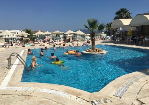 sunpoint family hotel