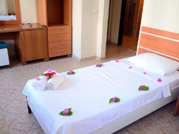 sunpoint family hotel