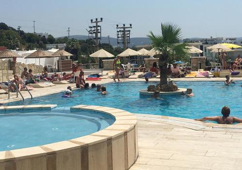 sunpoint family hotel