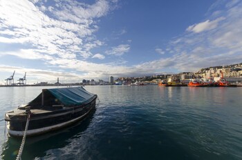 dock of the bay genova