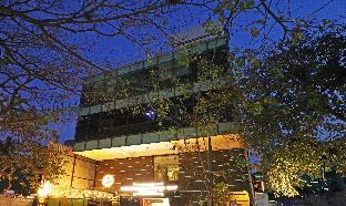 treebo trend suraksha inn