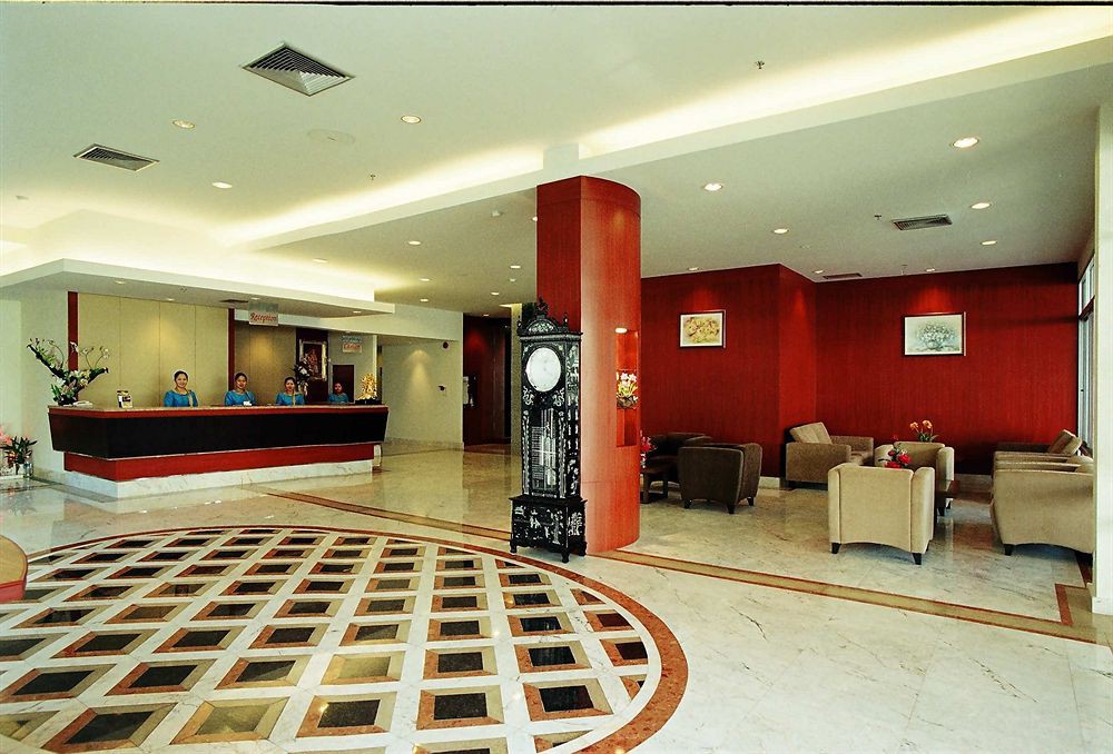 Hadyai Golden Crown Hotel,Songkhla>>Hat Yai,3 star