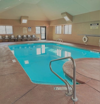 Holiday Inn Express & Suites Airport - Lincoln By Ihg,Nebraska>>Lincoln,3 star
