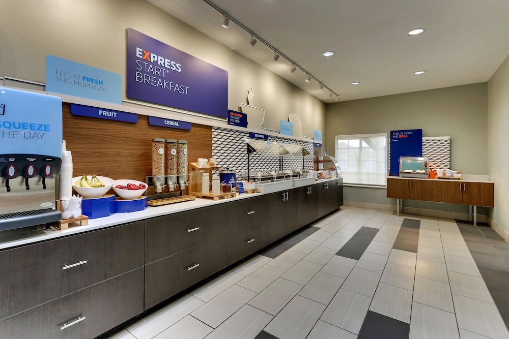 holiday inn express and suites ardmore by ihg