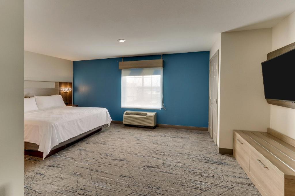 holiday inn express and suites ardmore by ihg