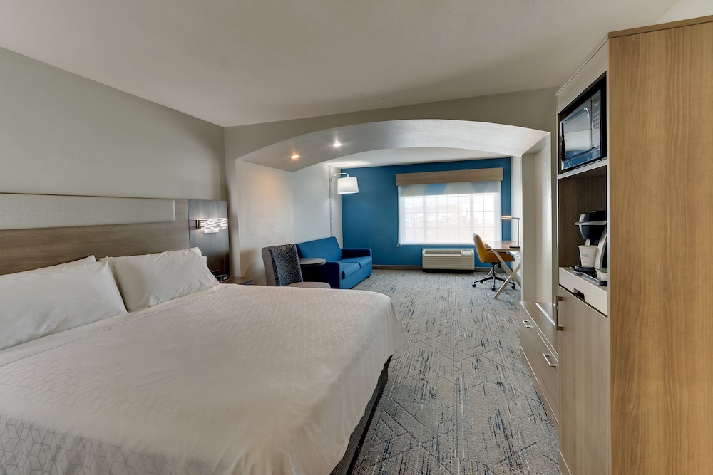 holiday inn express and suites ardmore by ihg