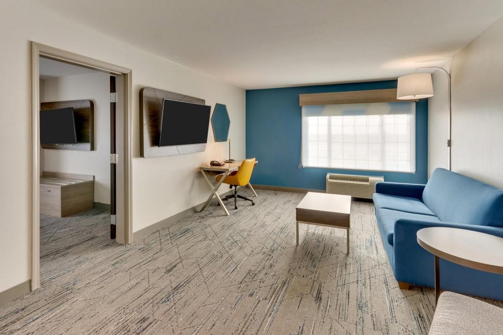 holiday inn express and suites ardmore by ihg
