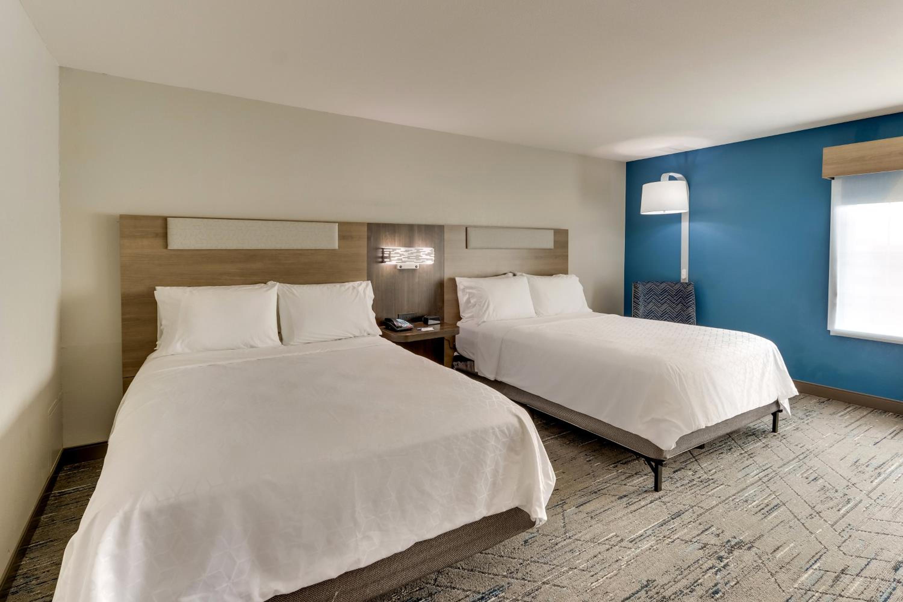 holiday inn express and suites ardmore by ihg