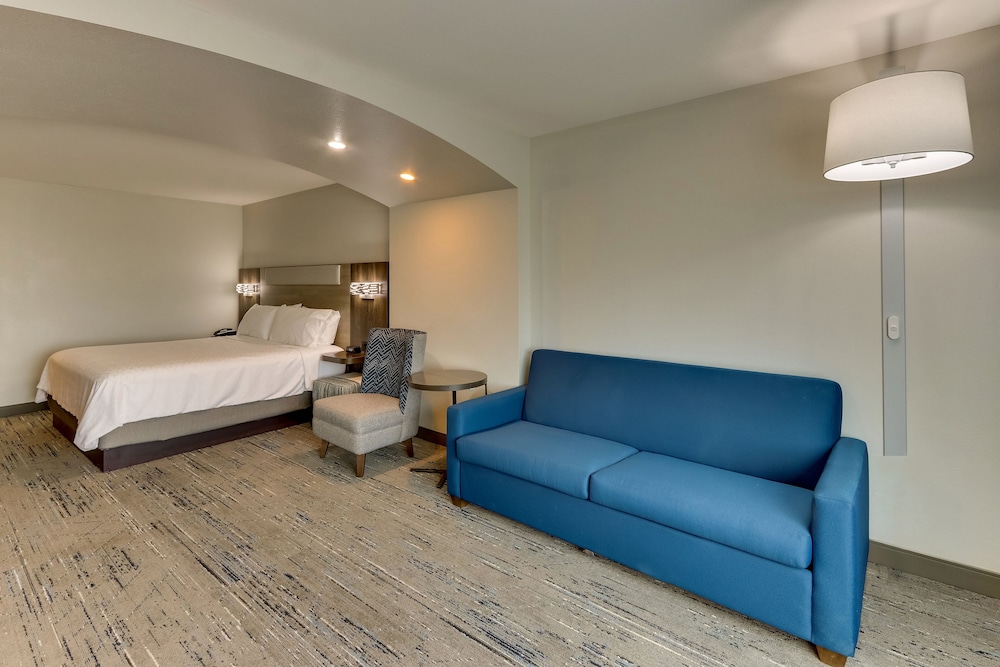 holiday inn express and suites ardmore by ihg