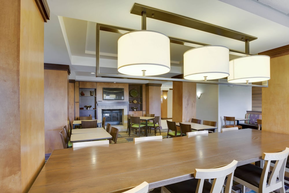 fairfield inn and suites by marriott south hill