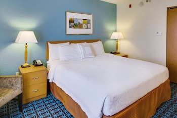 fairfield inn and suites by marriott south hill
