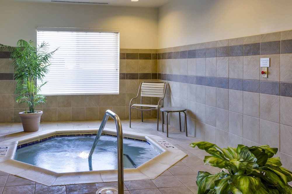 fairfield inn and suites by marriott south hill