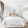 a cozy and modern beach studio 5min walk to bondi beach