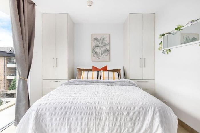 a cozy and modern beach studio 5min walk to bondi beach