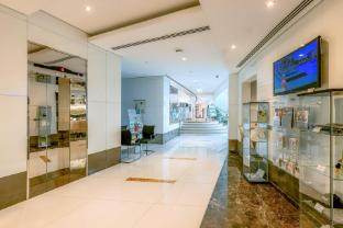 time oak hotel and suites