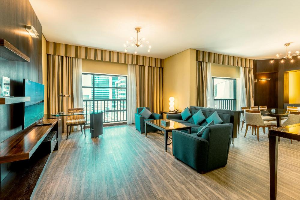 time oak hotel and suites