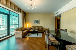 time oak hotel and suites