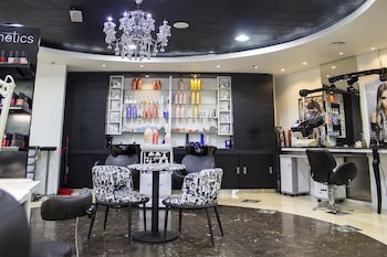 time oak hotel and suites