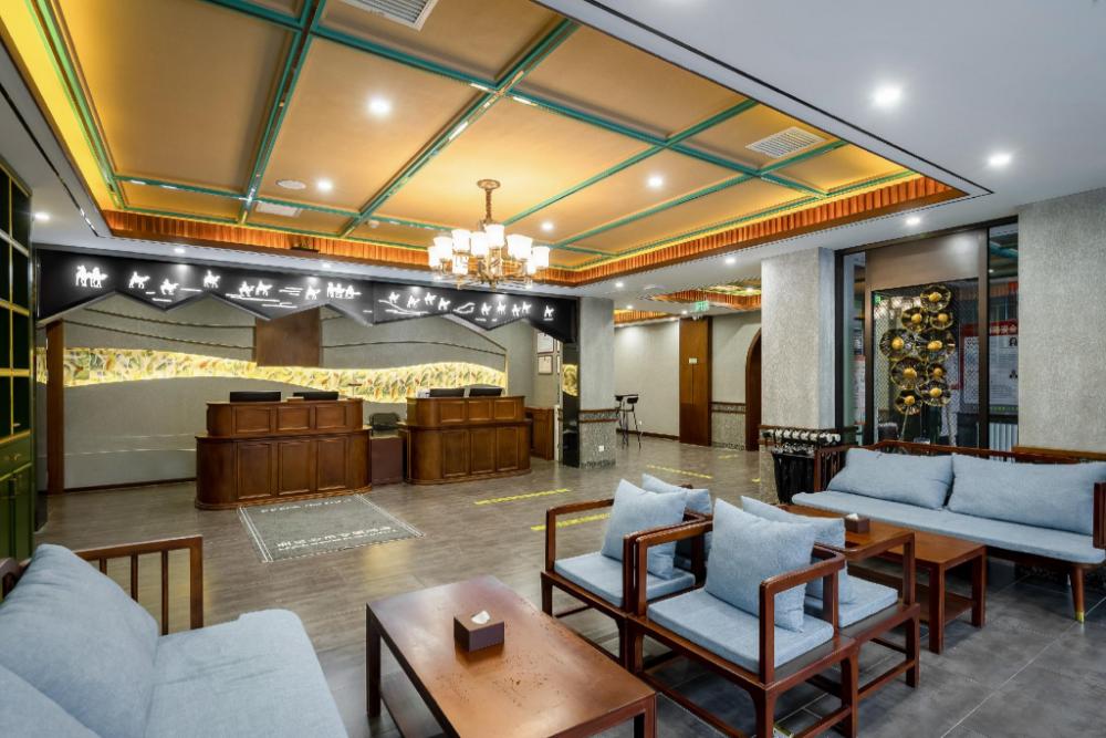 rezen select hotel urumqi railway bureau kefeng