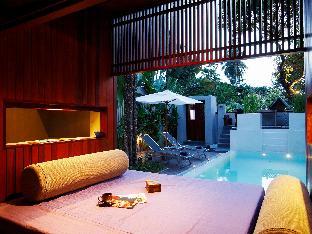 Pao Jin Poon Beach Front Villa,,4 star