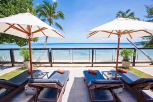 pao jin poon beach front villa