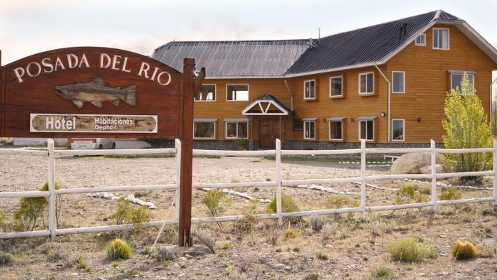 hotel posada del rio chile chico