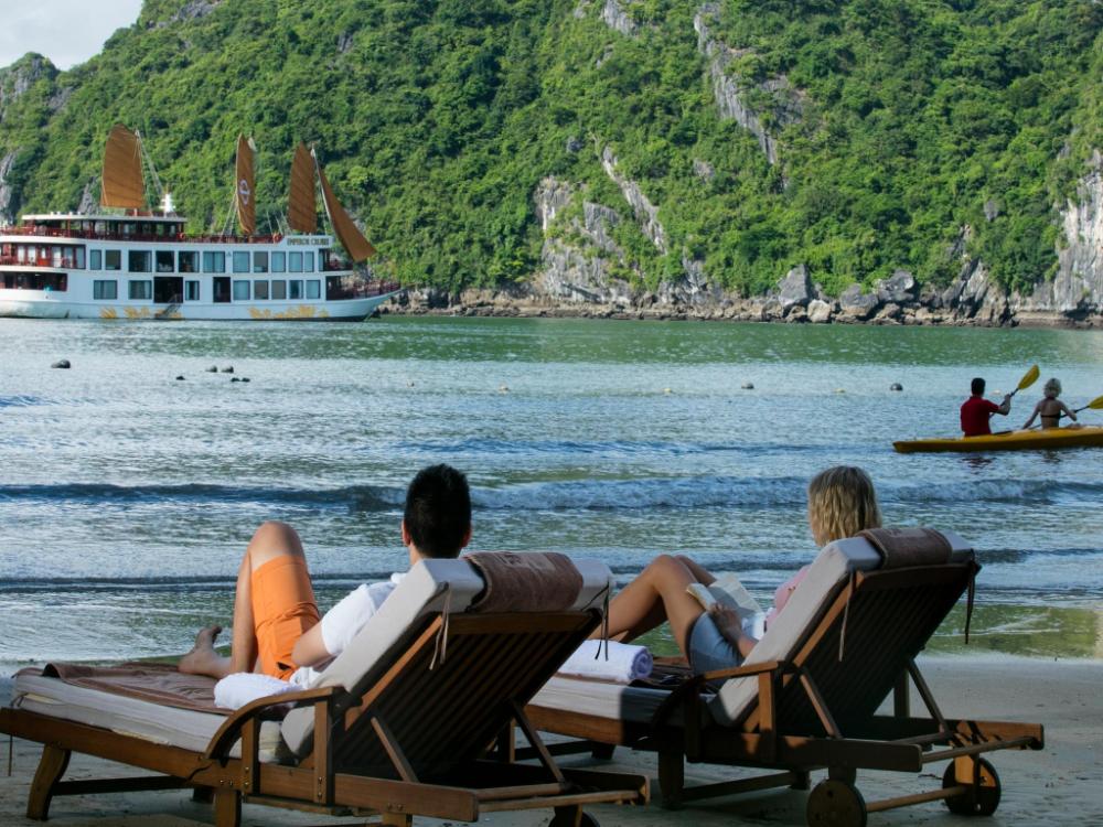 emperor cruises legacy ha long