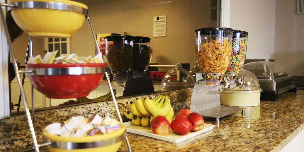 greenville inn and suites