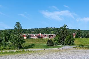 mount snow grand summit resort