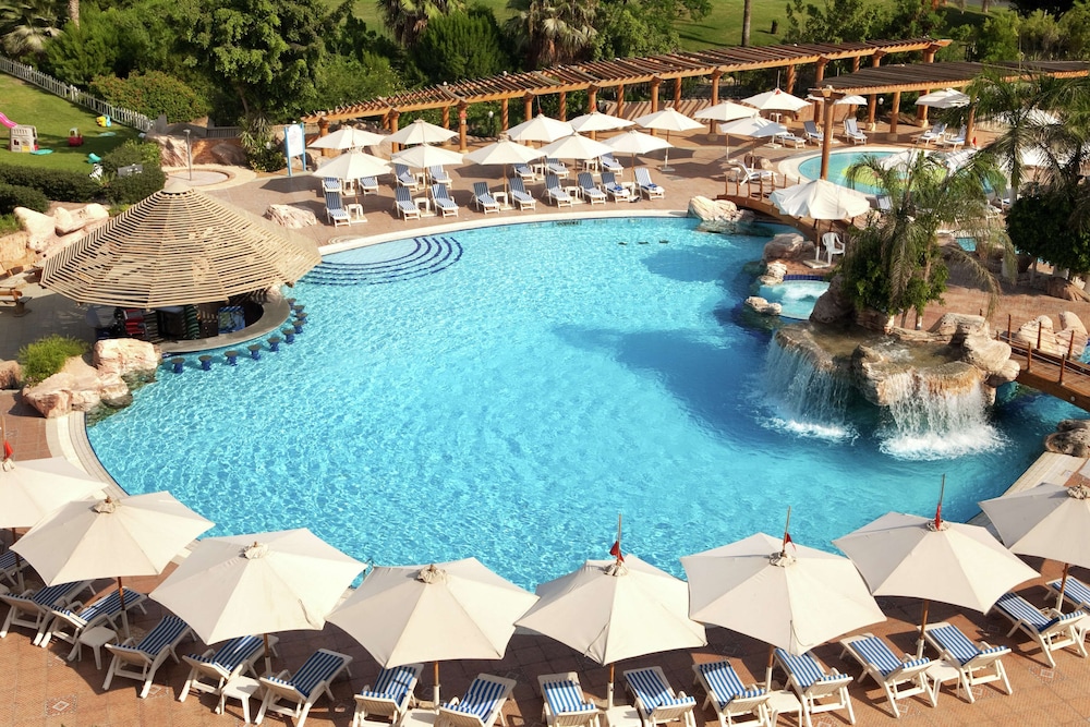 Hilton Pyramids Golf,Cairo>>6Th Of October City,5 star