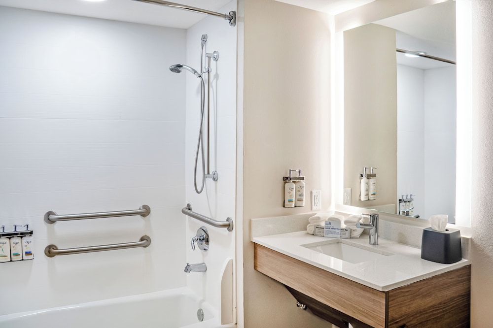 holiday inn express and suites saint augustine north