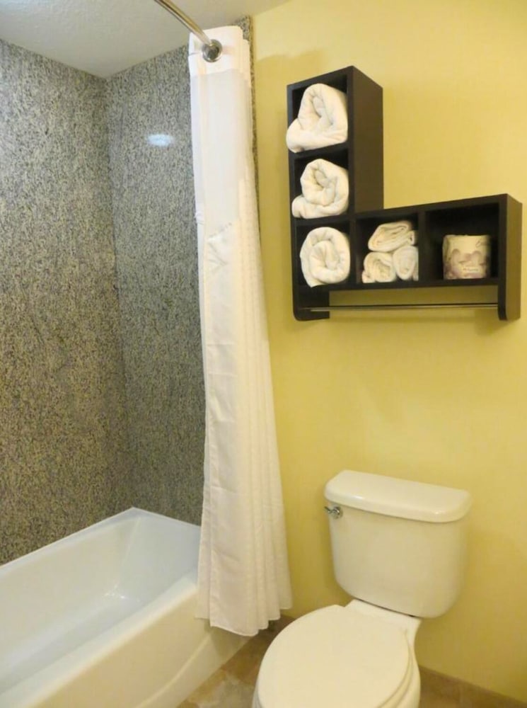 holiday inn express and suites saint augustine north