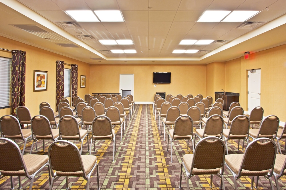 holiday inn express and suites saint augustine north
