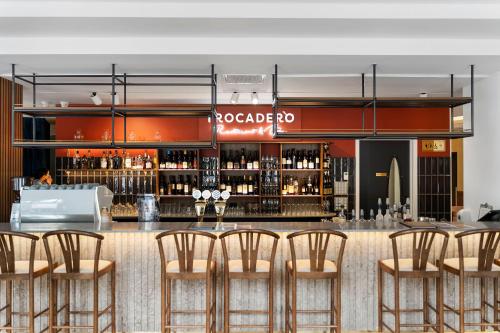 legacy airedale hotel auckland