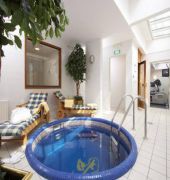 marriott executive apartments millennium court