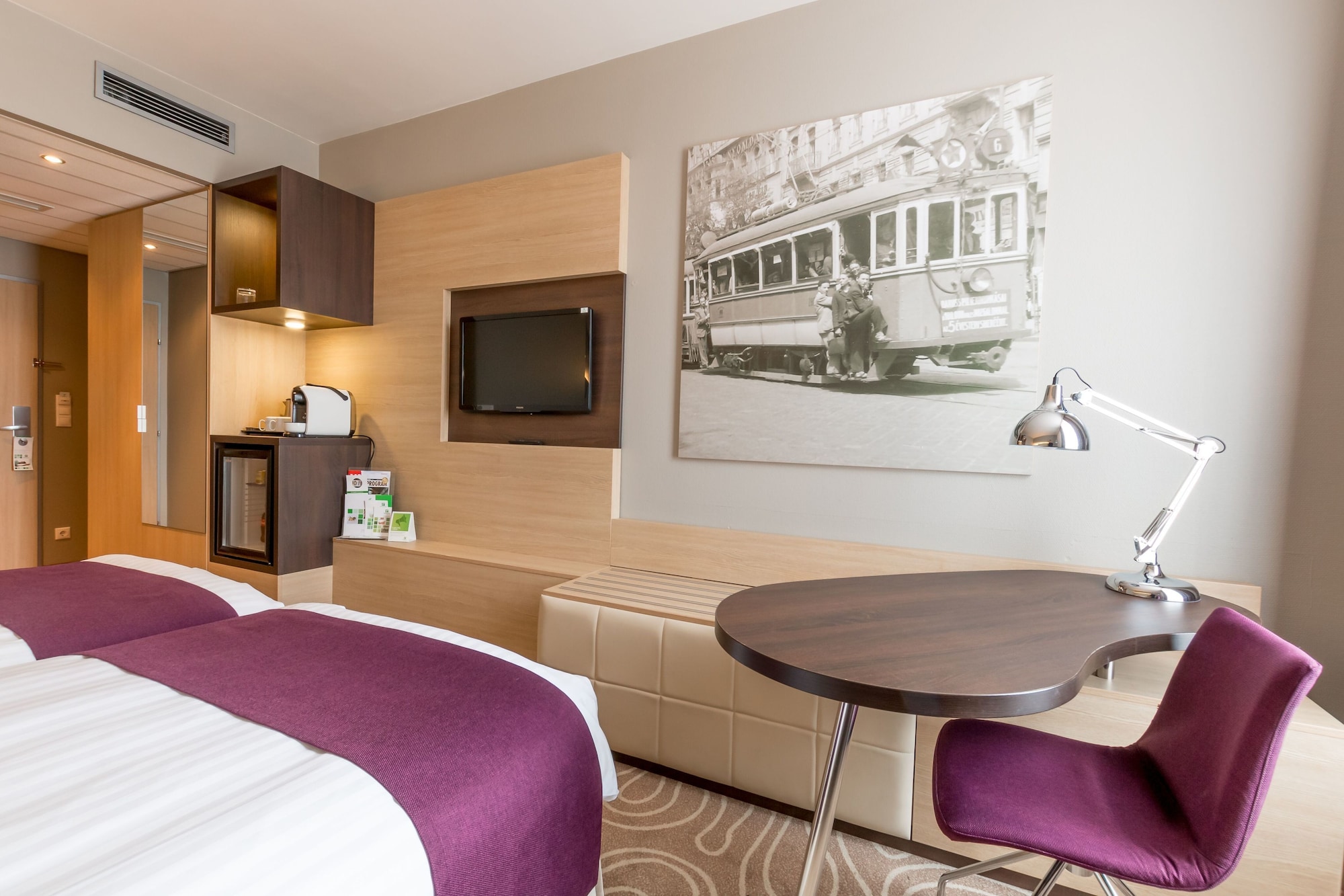 holiday inn budapest budaors by ihg