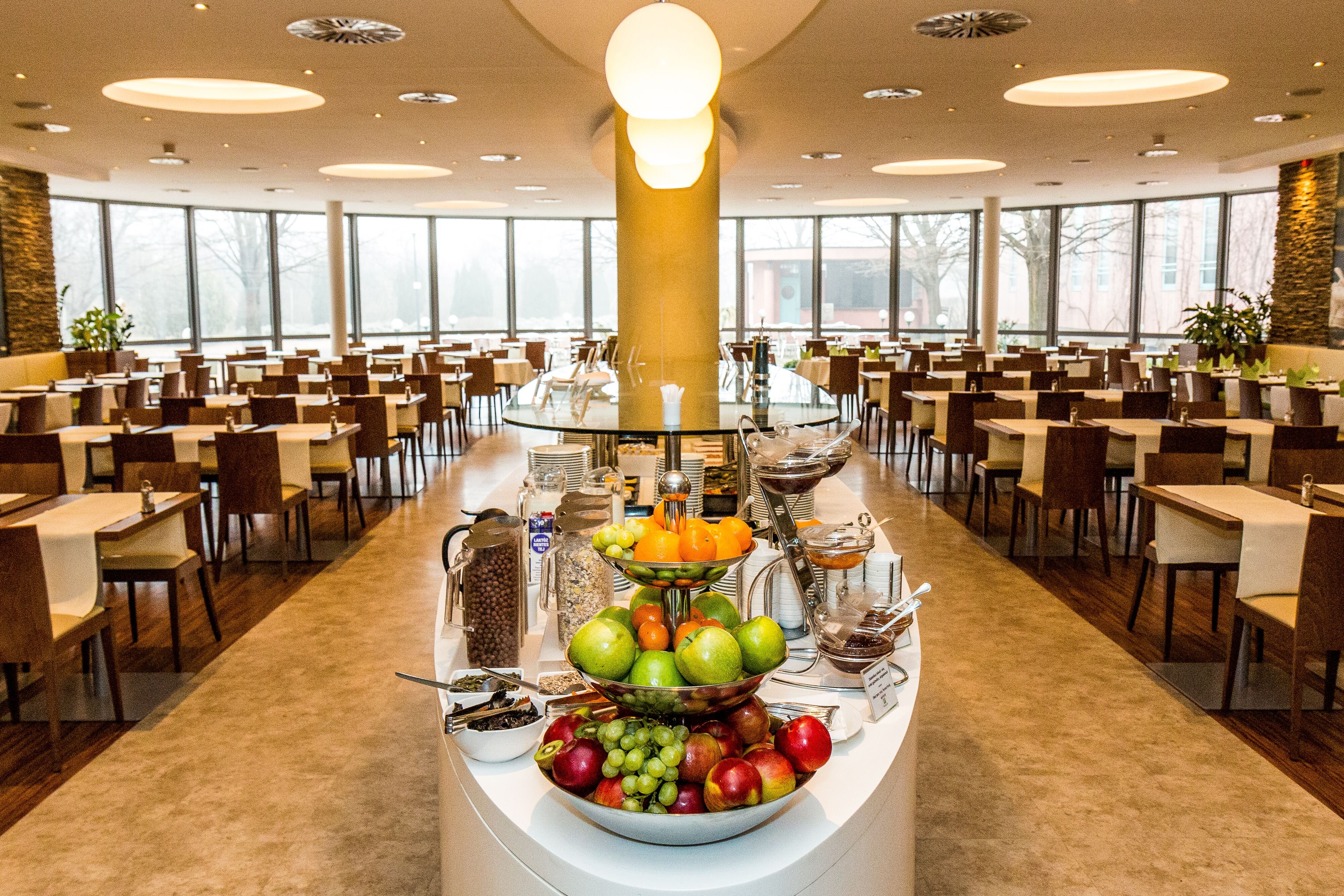 holiday inn budapest budaors by ihg