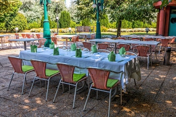 holiday inn budapest budaors by ihg