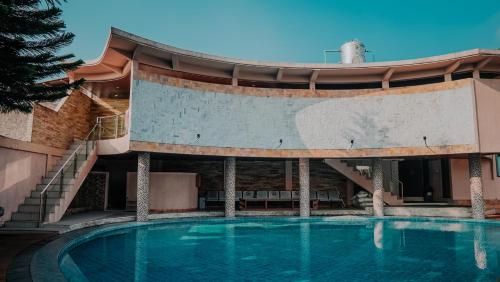 rancabango hotel and resort