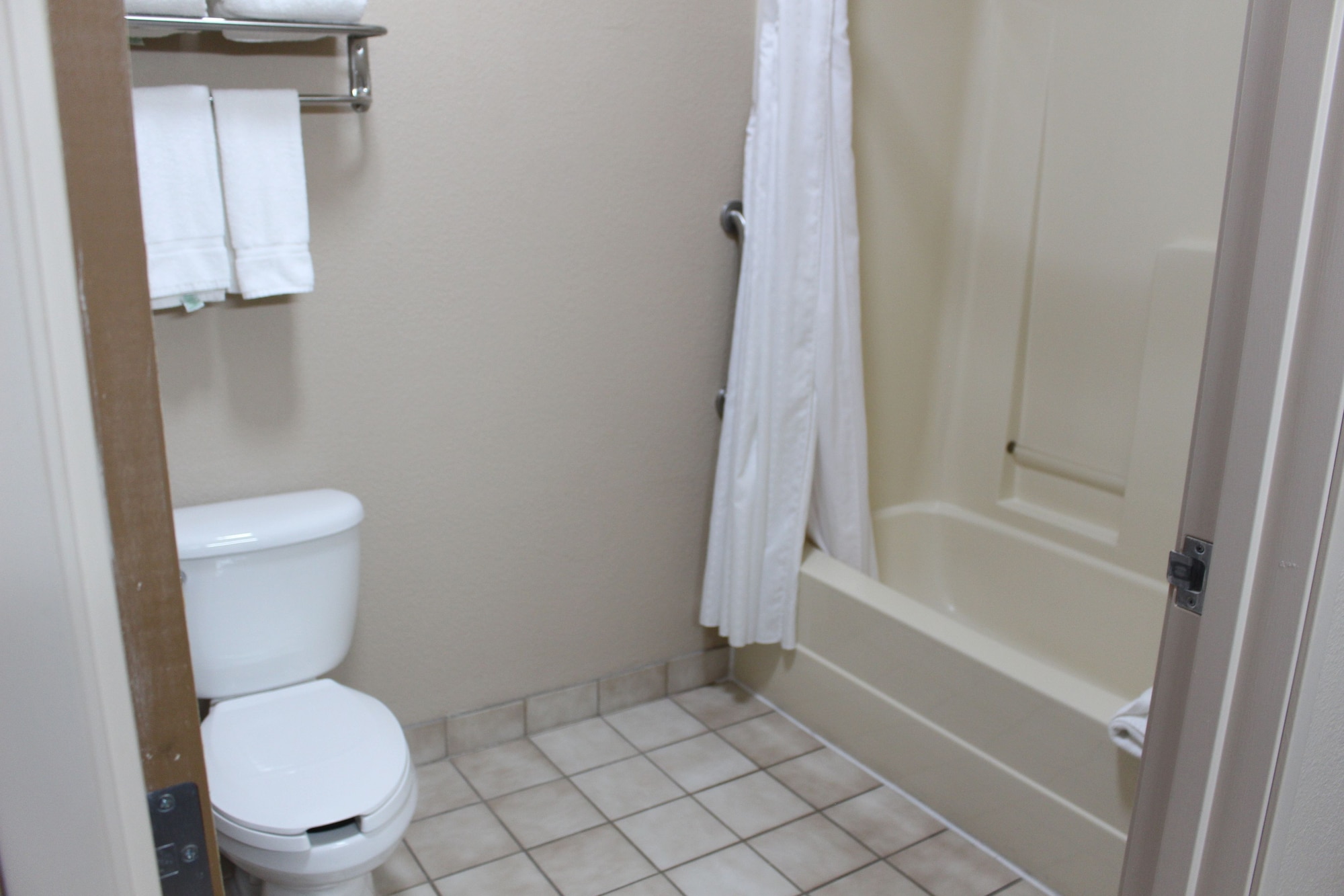 holiday inn express kansas city liberty by ihg