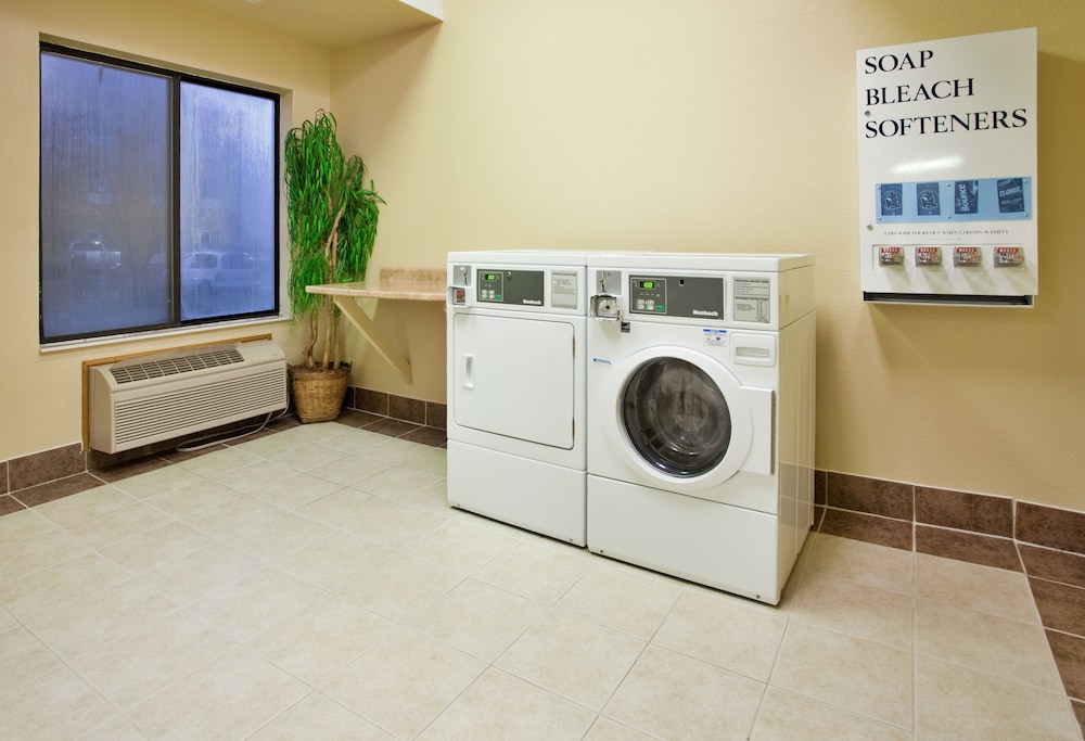 holiday inn express kansas city liberty by ihg