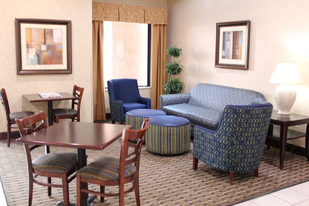 holiday inn express kansas city liberty by ihg