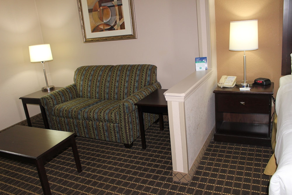 holiday inn express kansas city liberty by ihg