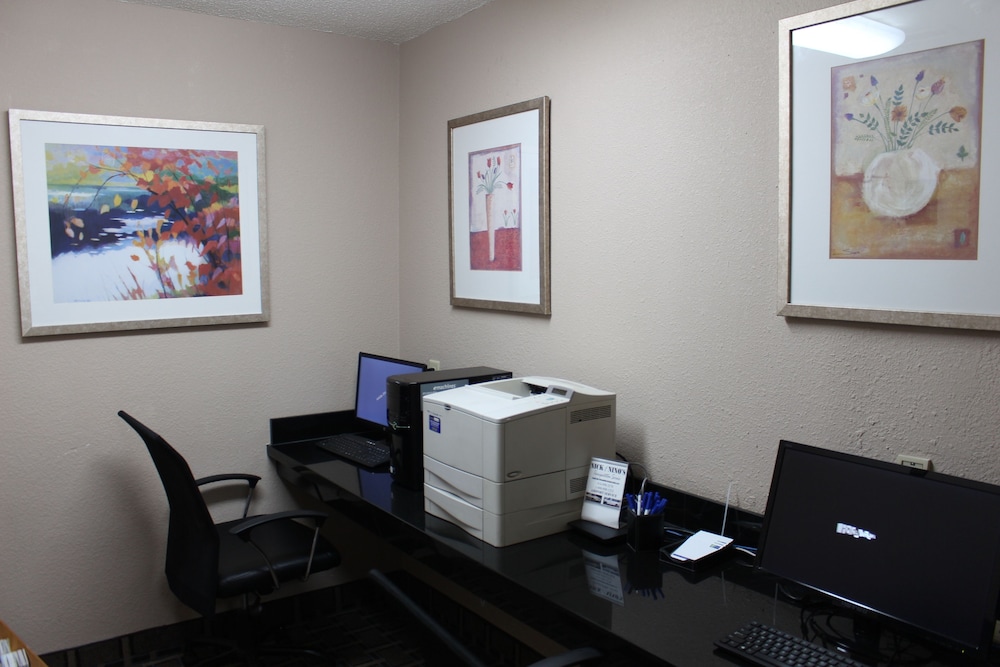 holiday inn express kansas city liberty by ihg