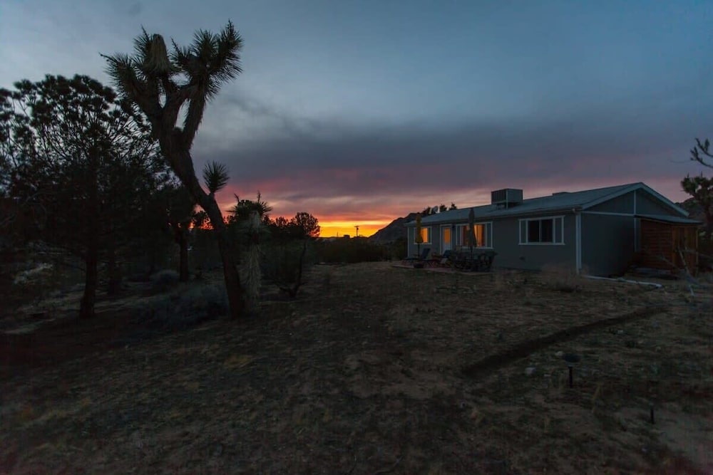 marbella lane 10 acres oasis desert retreat