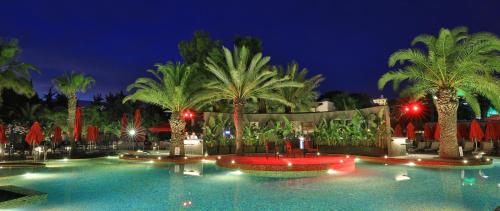 very chic hotel adult only