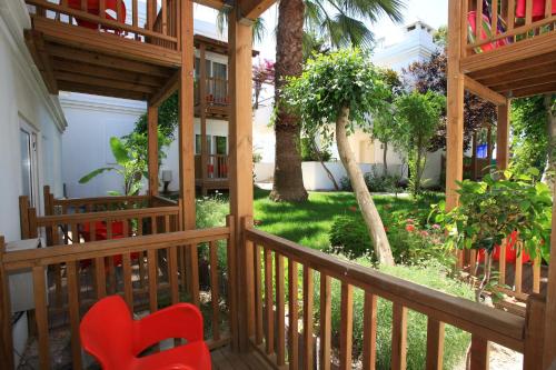 very chic hotel adult only