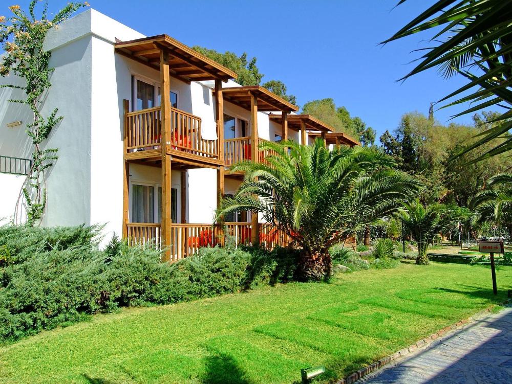 very chic hotel adult only