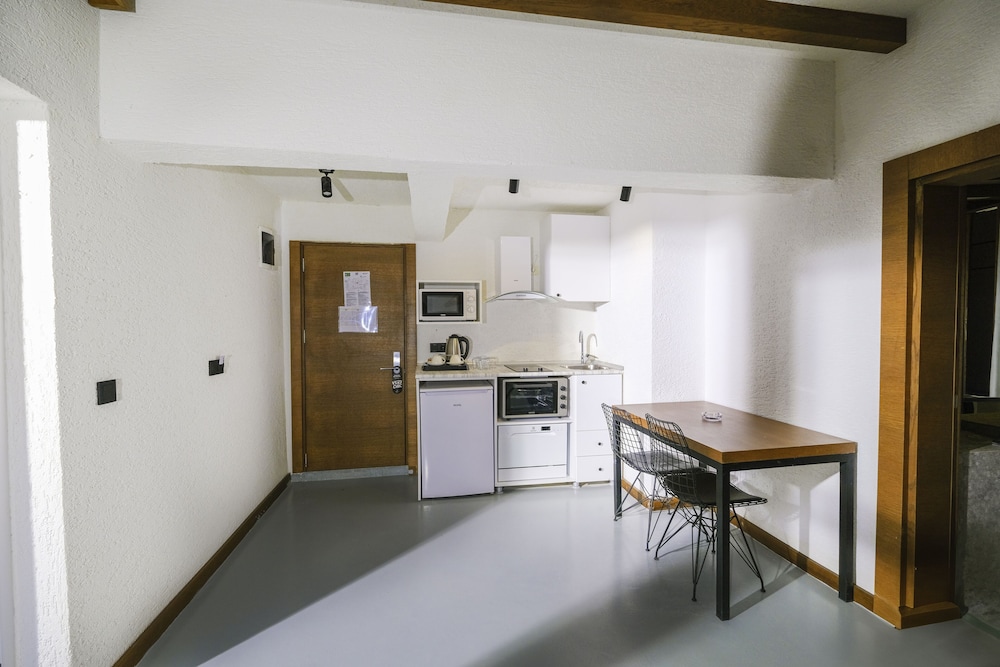 very chic hotel adult only