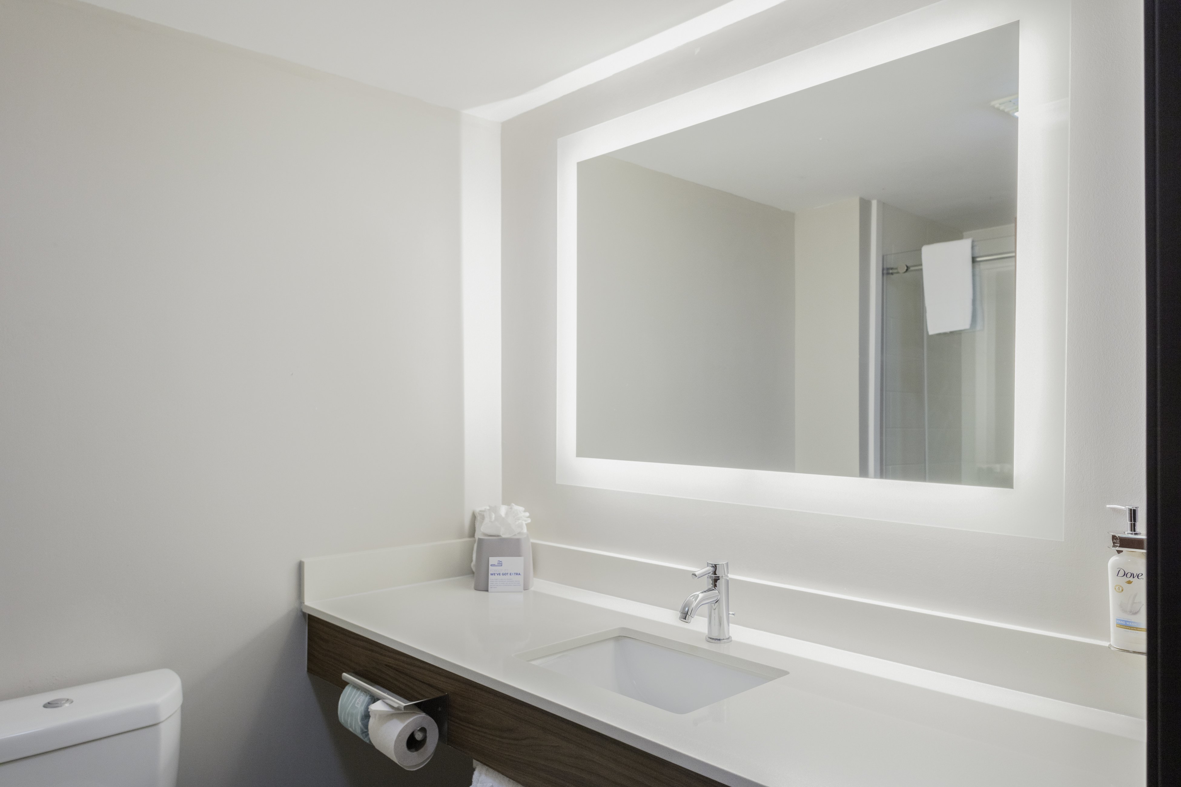holiday inn express and suites roanoke rapids se by ihg